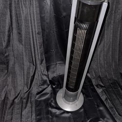Better Homes & Gardens 40" 3-Speed Tower Fan, Internal Oscillation, Grey