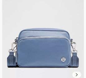 Lululemon new crossbody