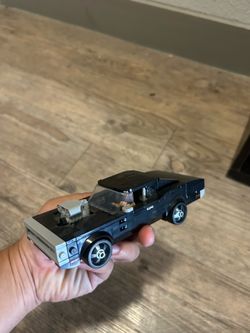 Lego Dom’s charger 76912 COMPLETE