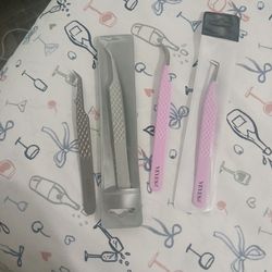 Eyelash Tweezers
