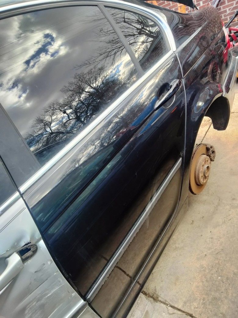 2005 Black BMW Doors. 150.00 Each