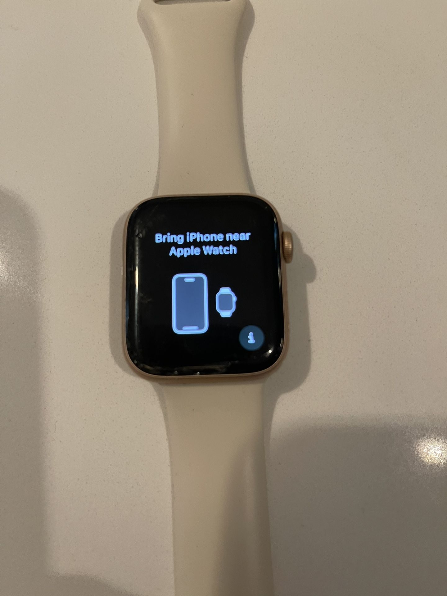 Apple Watch Series 4 | 44mm | Rose Gold
