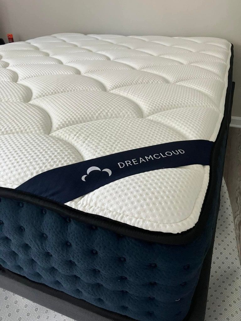 Dreamcloud King Mattress