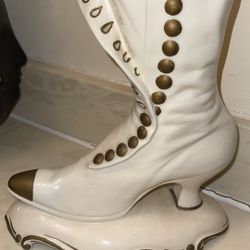 Victorian Ceramic Planters 🪴 Shoe 👠 Very Nice