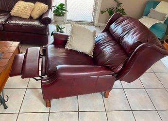 Cauches, Sofas leather