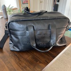 Black Duffel Bag - Kenneth Cole 