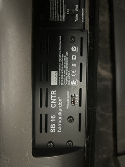 Harmon Kardon soundbar and subwoofer