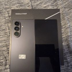 !!Special DEAL TODAY !! BRAND NEW SAMSUNG GALAXY Z FOLD 7