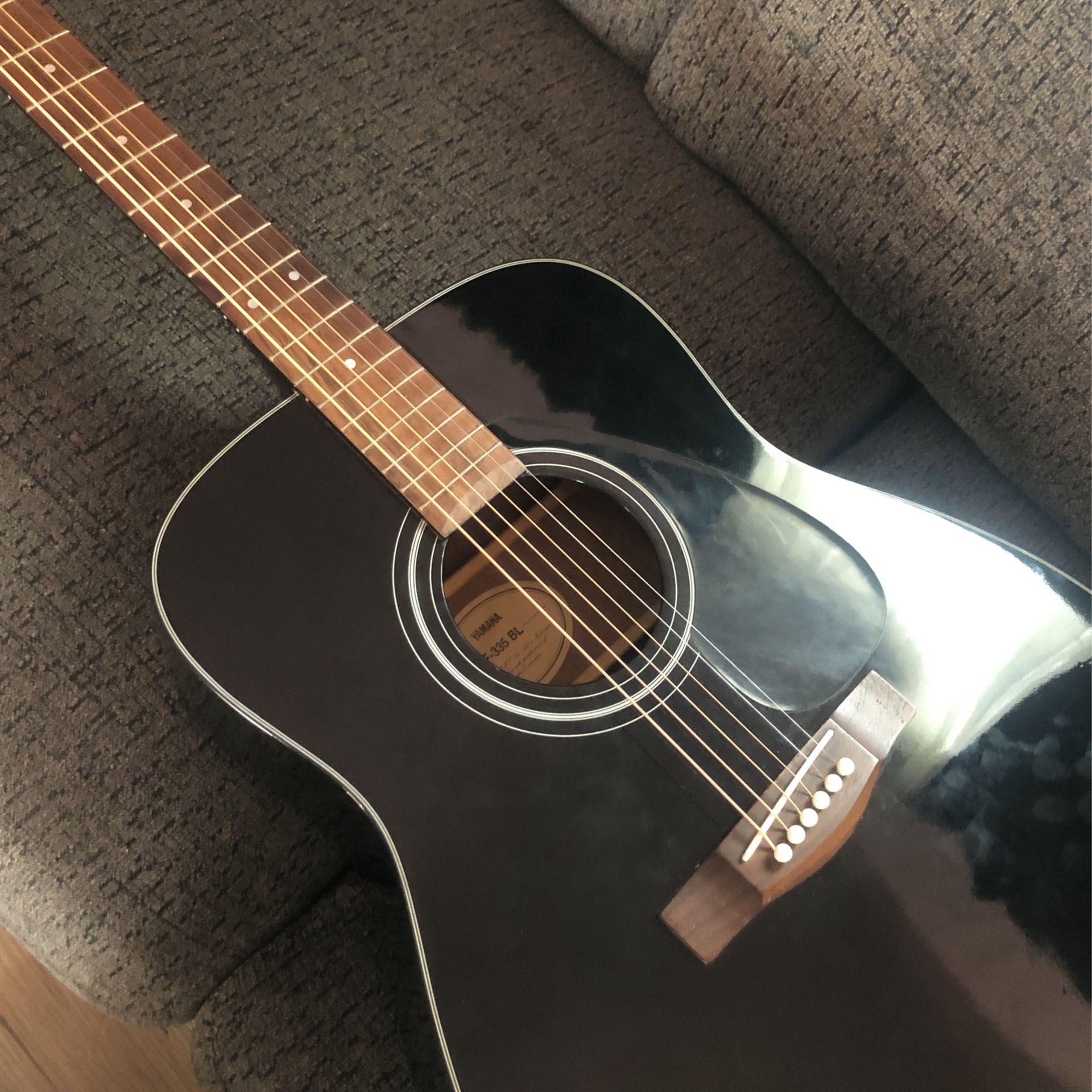Black 6 String Yamaha Acoustic Guitar 