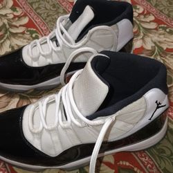 Size 12 Jordans 11