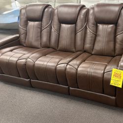 Starlight Zero Gravity Triple Power Sofa 