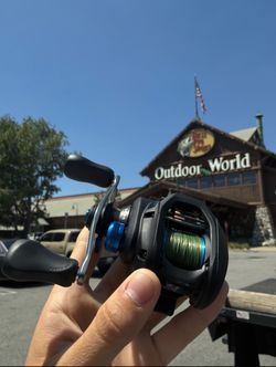 Shimano SLX Lefty Baitcasting Fishing Reel with Line