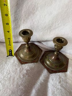 PAREJA DE CANDELABROS ANTIGUO DE BRONCE