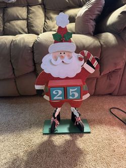 Santa Countdown to Christmas (24 x 12 x 4)