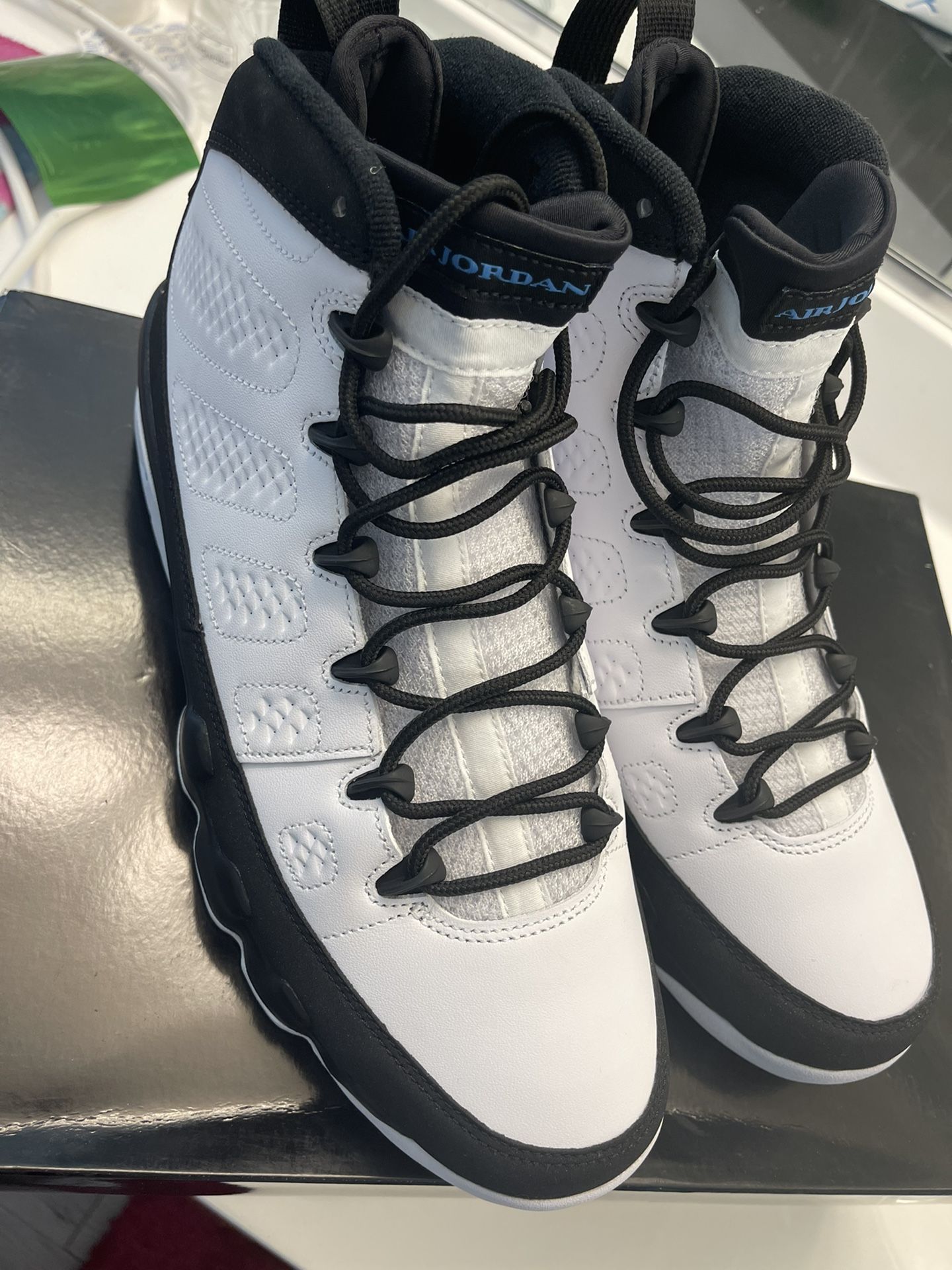 Carolina 9s Size 10 DS $200