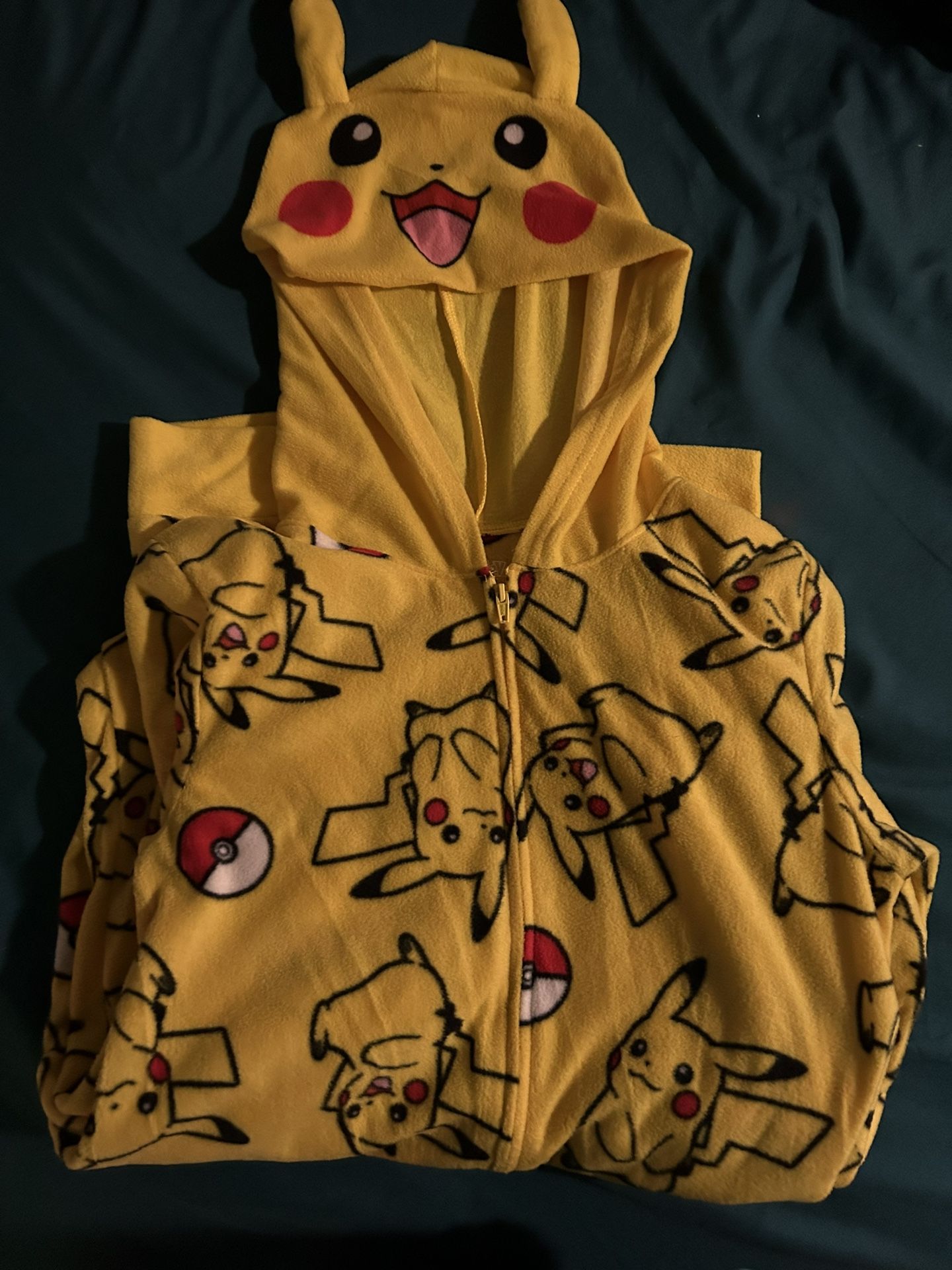 Boys XL Pikachu Footless Pajamas
