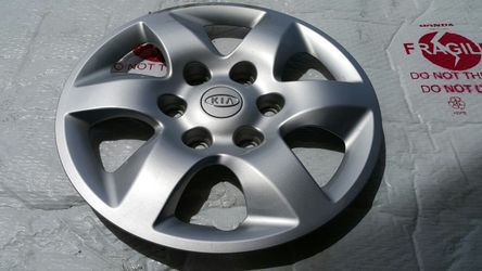 Kia sedona rim wheel hubcap replacement oem