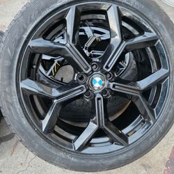OEM 19" BMW X1/X2 Glossy Black Wheels With New Tires 