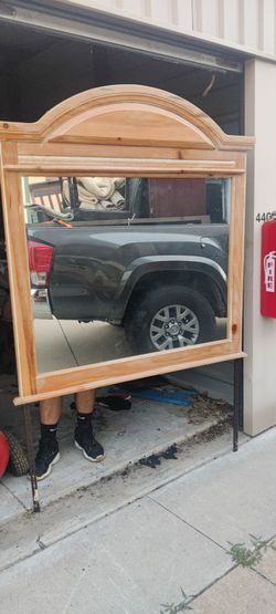 Dresser or Wall Mirror