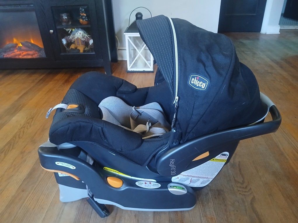 Chicco Keyfit 30 Zip Car Seat With Base
