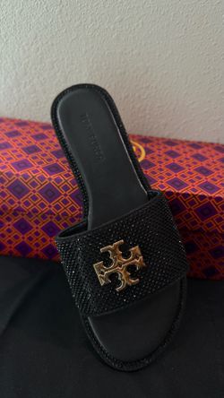 Women’s sandals