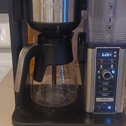 NINJA  XL  W/ COLD BREW 
