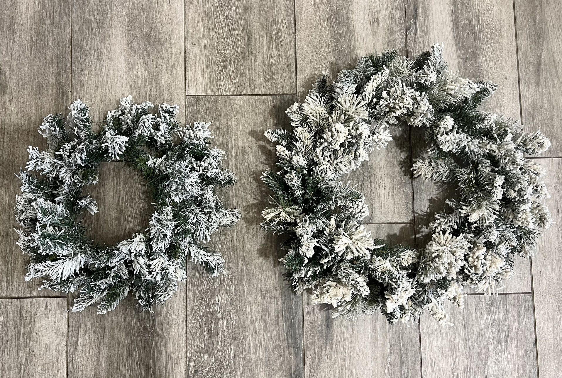 Flocked Christmas Wreaths