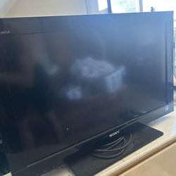 Sony TV 32in 
