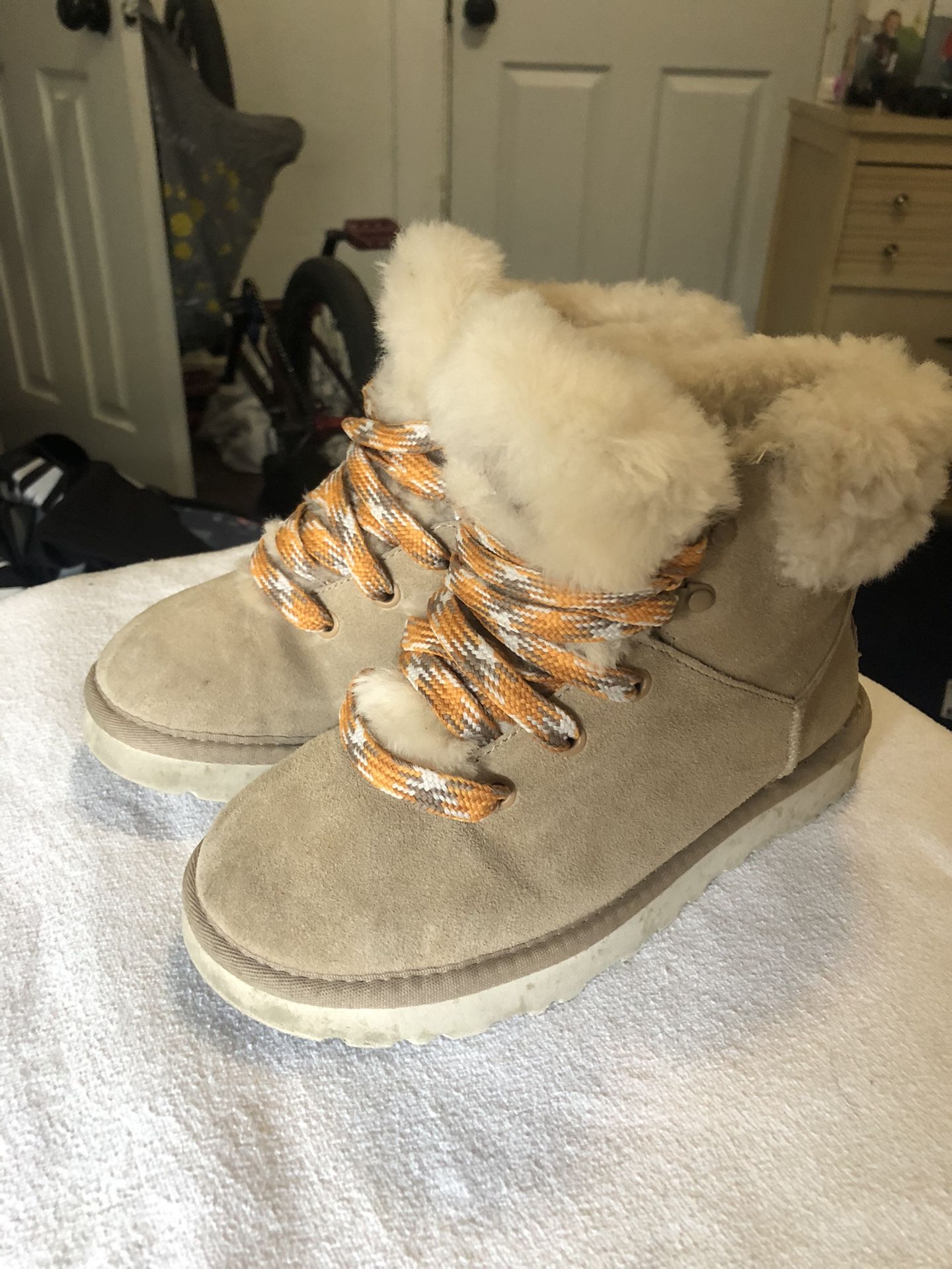 Ugg Classic Mini Alpine Lace