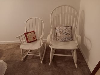 Mother & child rocking chairs