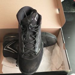 Jordan Flight - The Power. Size 11.5
