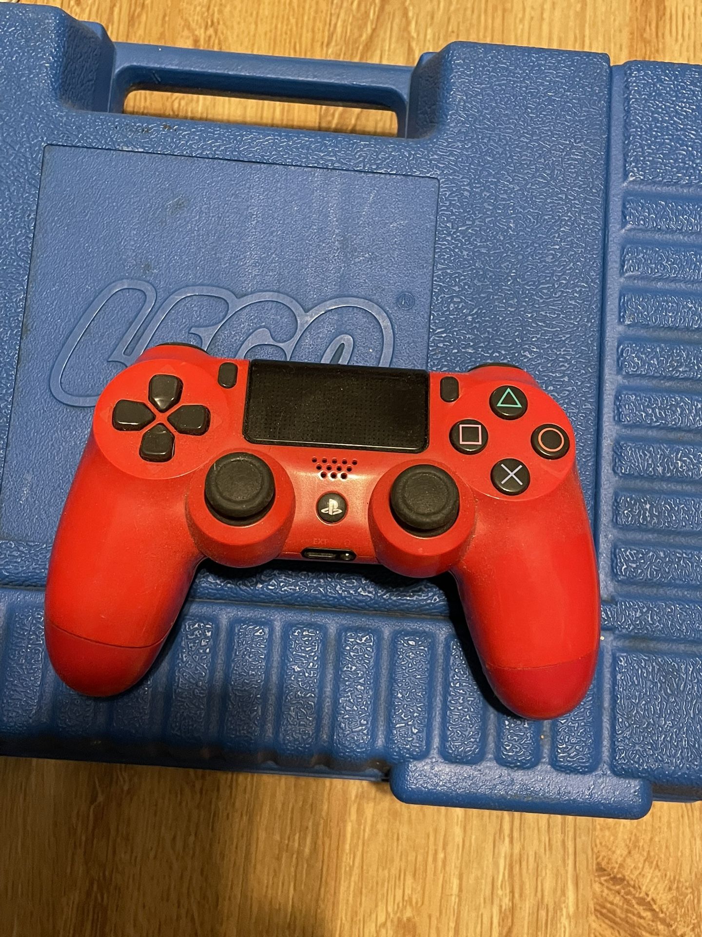 PS4 CONTROLLER PLAYSTATION 4 CONTROLLER