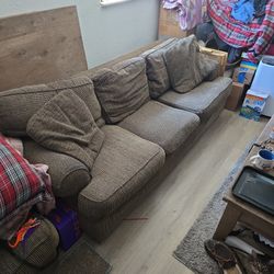 FREE COUCH