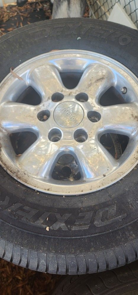 Toyota Rims 16 Inch Good Shape  