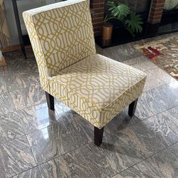 Comfortable And Stylish Side Chair
