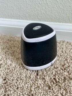 iLive Bluetooth Wireless Portable Speaker (ISB23B) Black & White