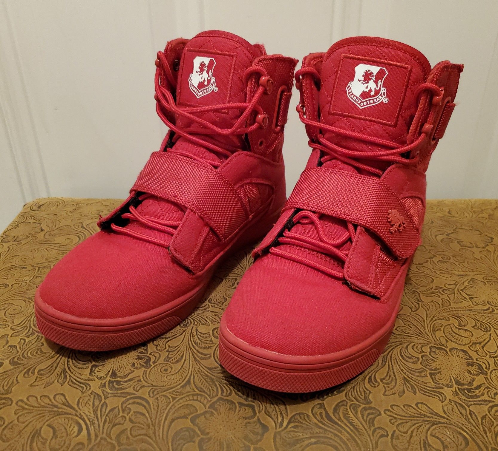 Vlado Footwear Mens Atlas II Red Mono