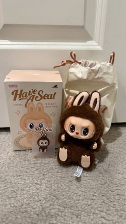 Labubu  Have A Seat- Secret 