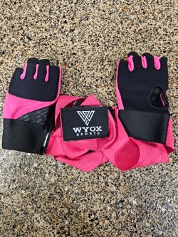 Protective Wear - Knee Pads, Foot Protectors, Knuckle Pads, Black Widow Zippered Pouch - Price/set
