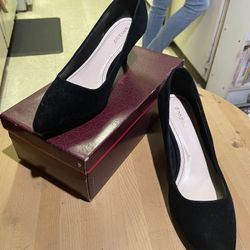 Ladies Dress Shoes 