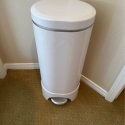 Diaper Pail 