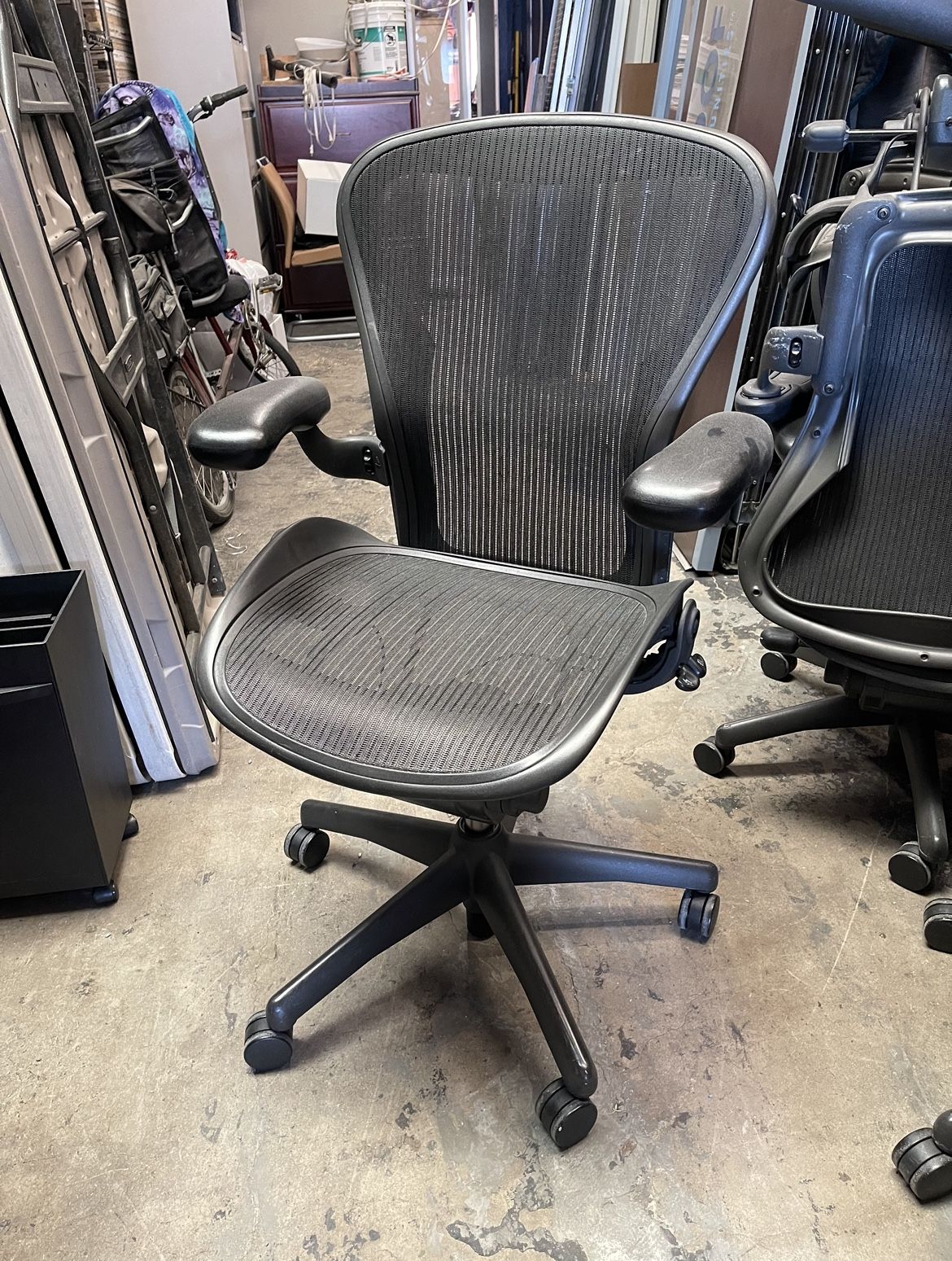 Herman Miller Aeron Chair Used For Sale 4 Herman Miller Aeron Chairs for Sale in Anaheim, CA - OfferUp