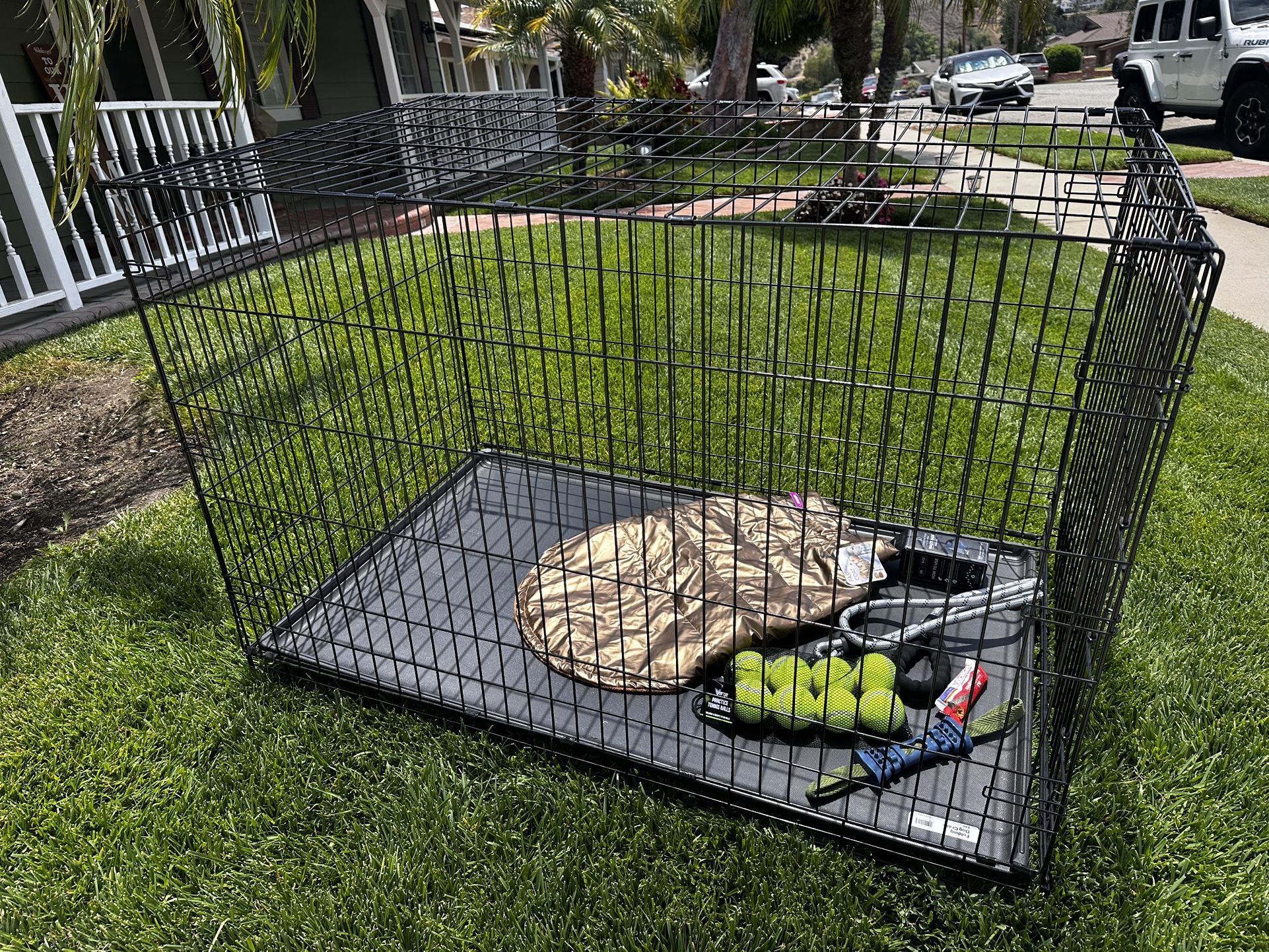 XL Dog Crate With Extras