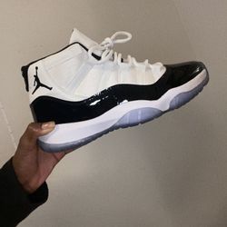Jordan 11s