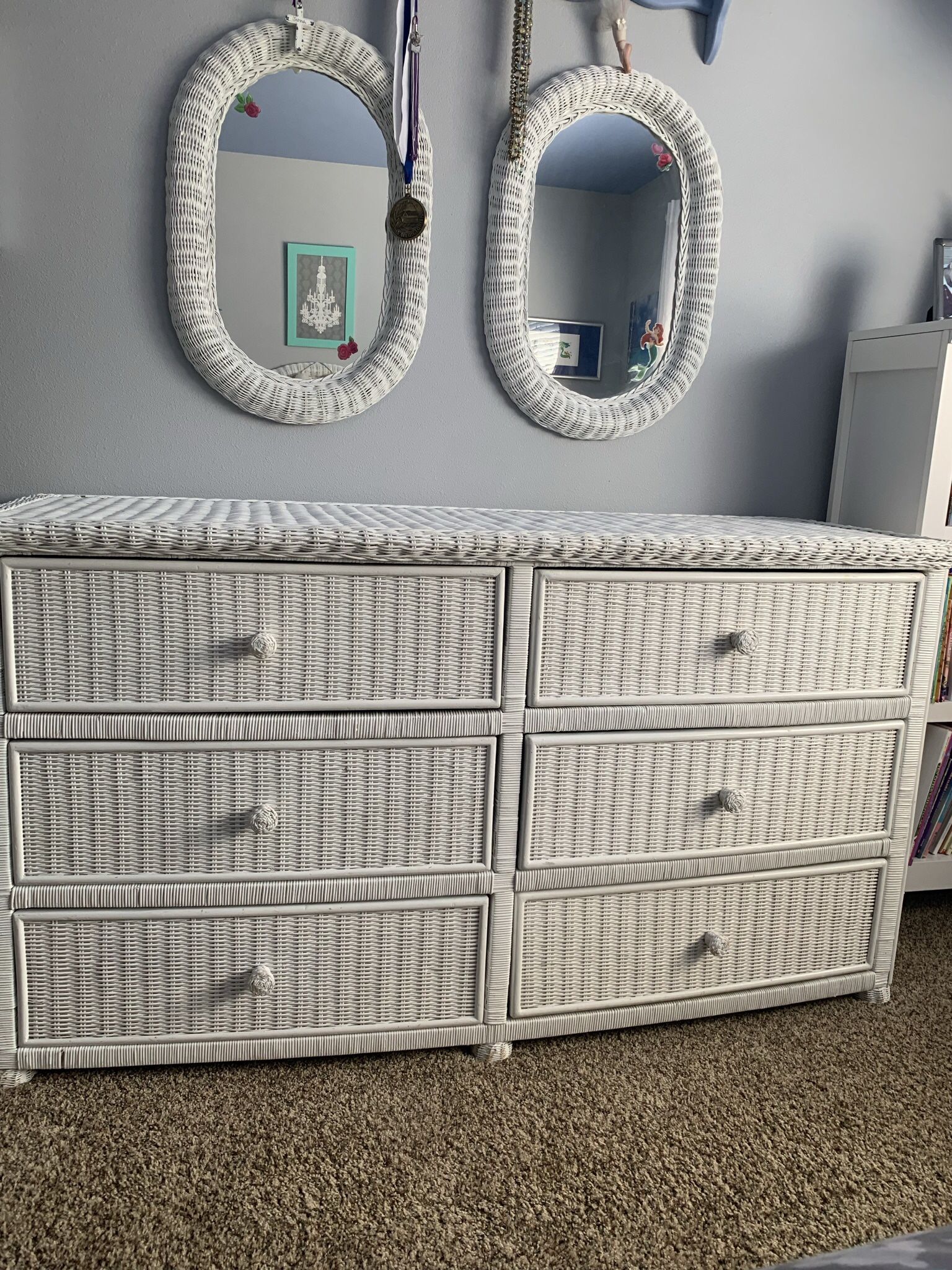 Pier One White Wicker Bedroom Set