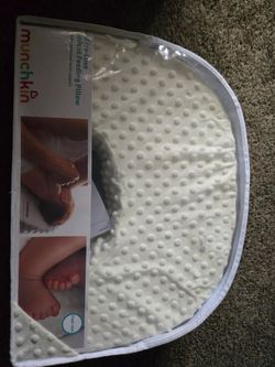 New breastfeeding pillow