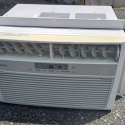 8000 BTU Window Air Conditioner 