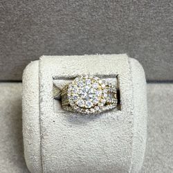 Gold Engagement Ring 