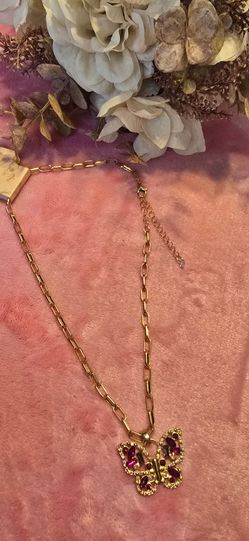 Gold Chain Butterfly Pendant Necklace