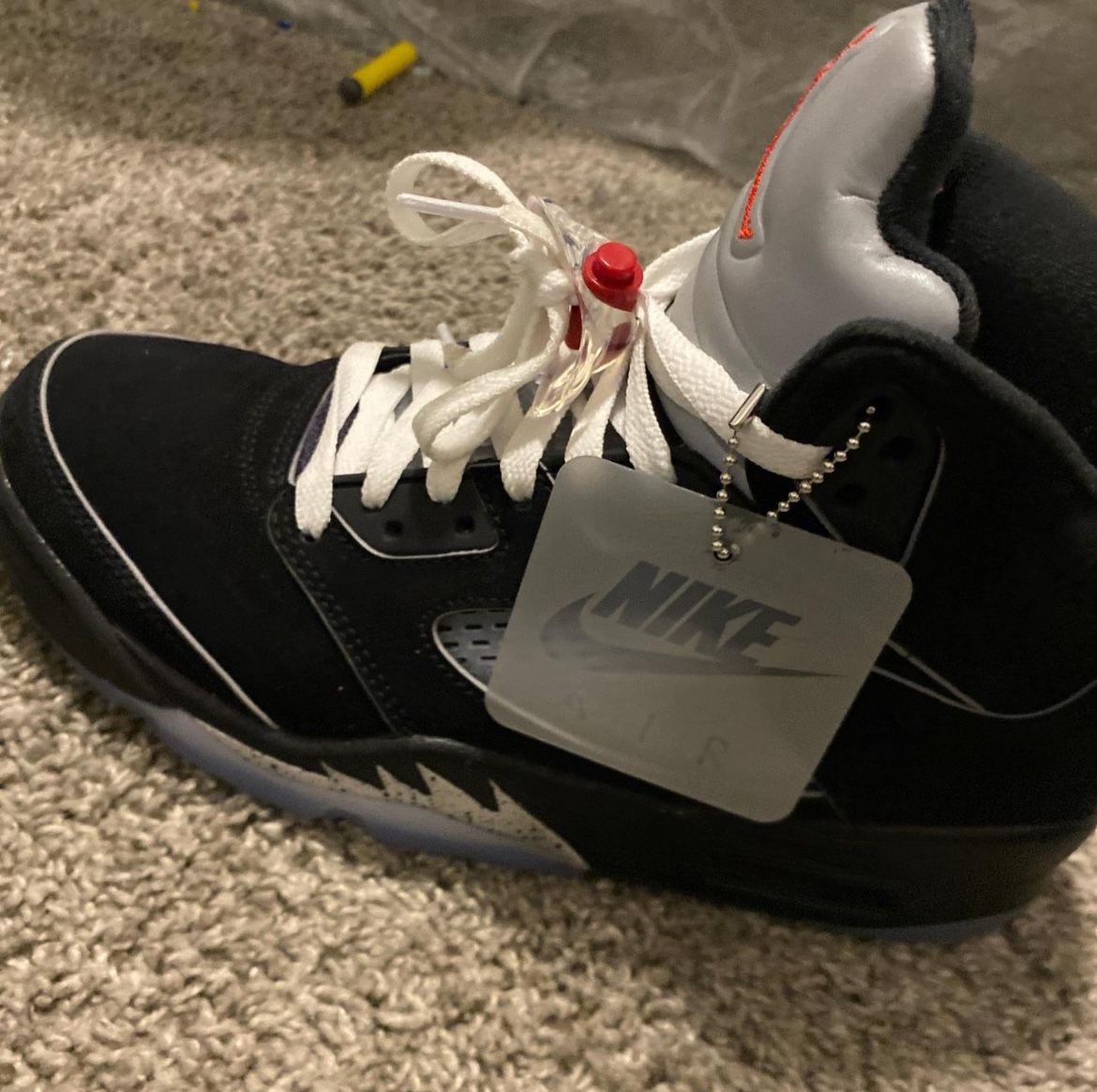 Jordan 5 Metallic 2025